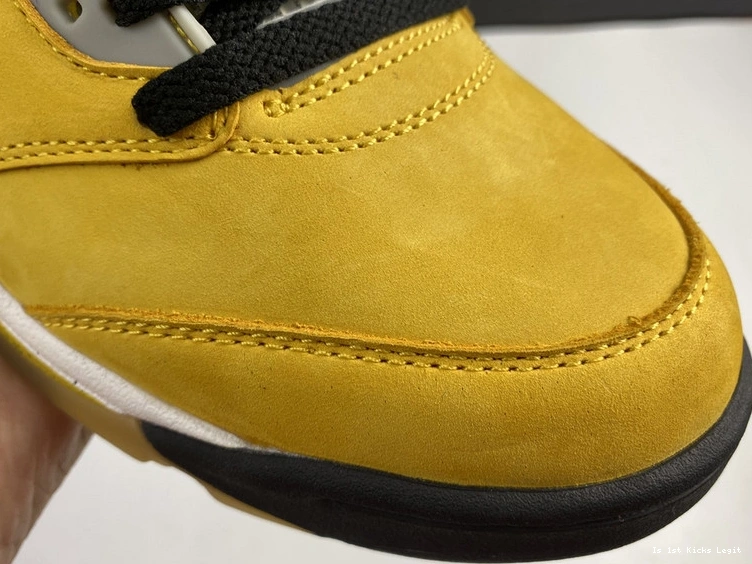  454783-701 Jordan Tokyo  Air 1115